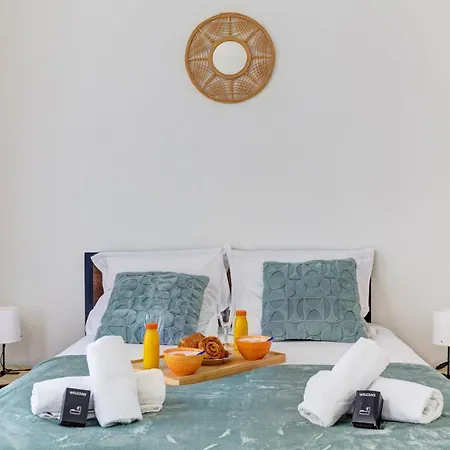 Apartment 611 Precheurs - Superb In Paris